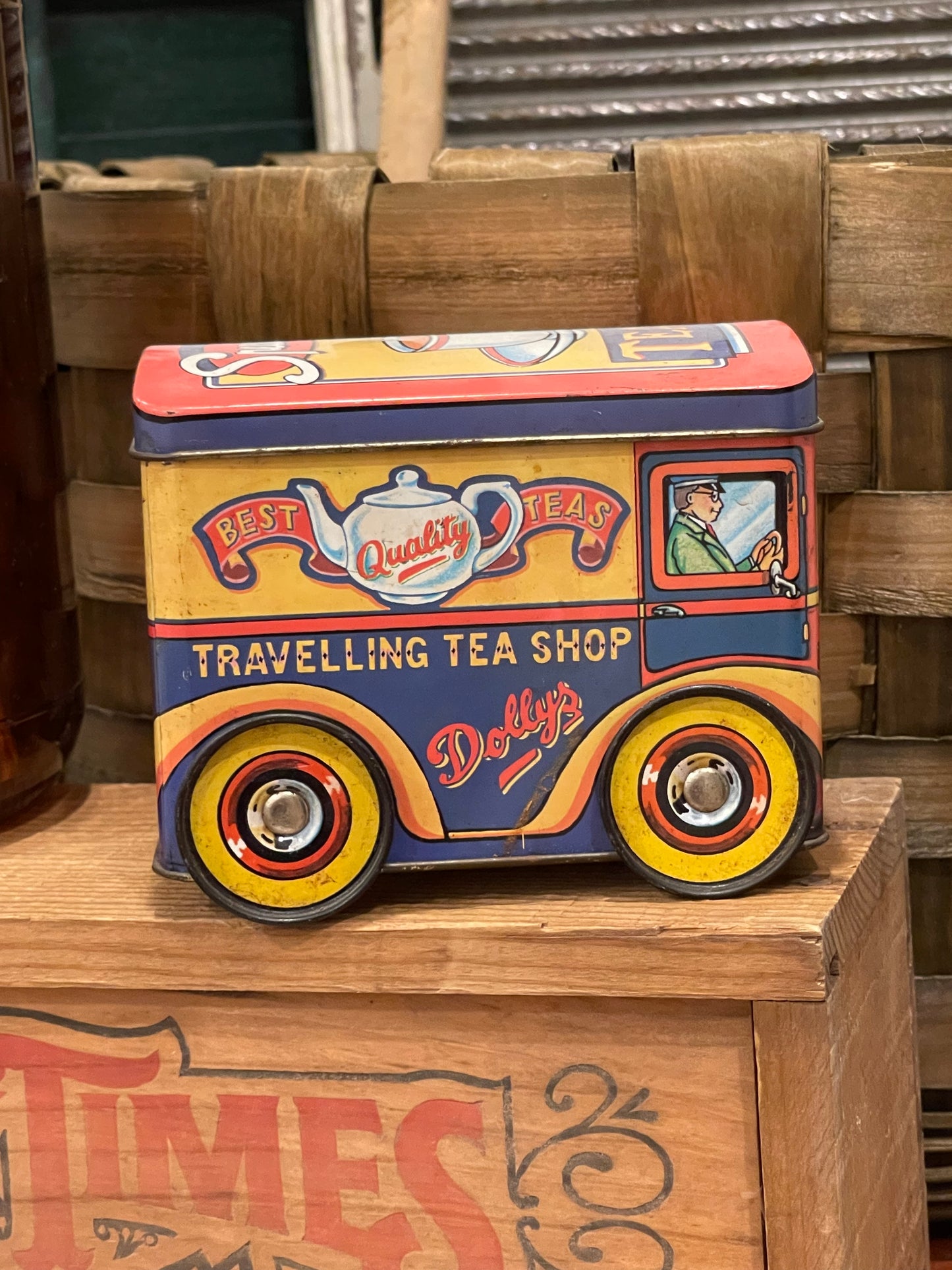 1938 Dolly’s Special Teas Tin