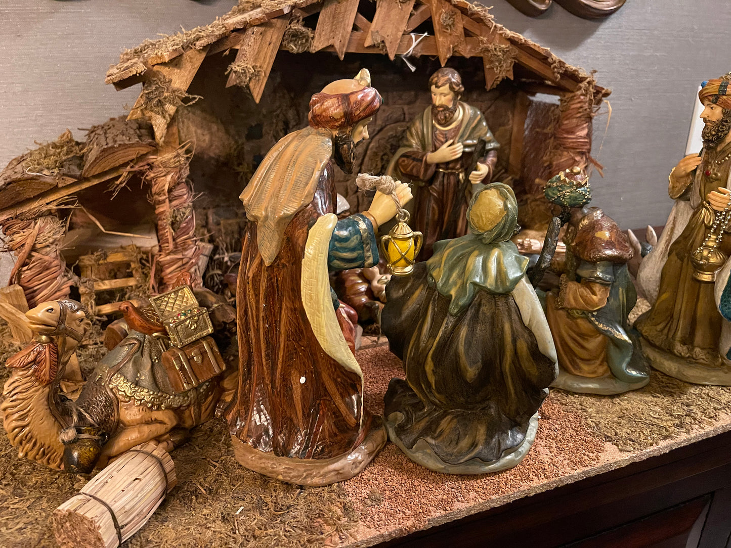 Large Nativity Scene- LOCAL PICK UP ONLY